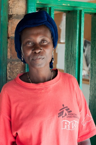 로이스(37세, 2009년부터 국경없는의사회와  함께 일한 보조 간호사) ©MSF